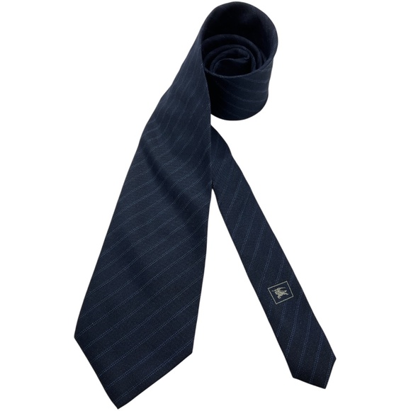 BURBERRY Navy Striped Silk LUXURY Tie ITALY - Picture 1 of 6